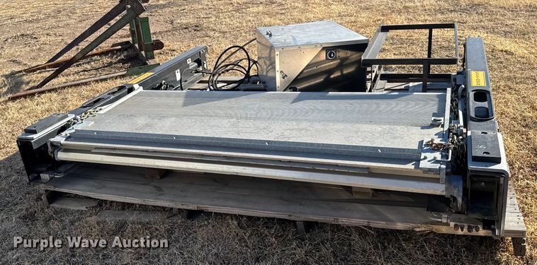 image for item FB0603 Palfinger ML680-VL-B box trailer end gate lift