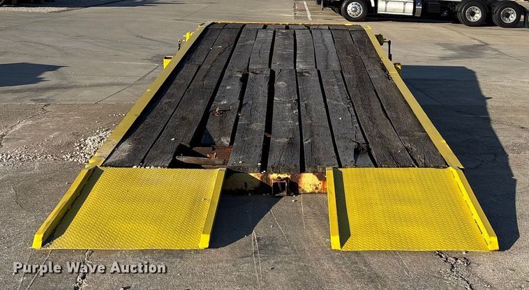 image for item FB3481 General engine loading dock ramp