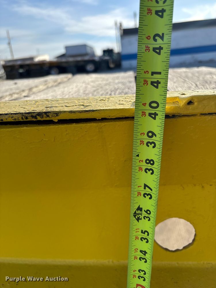 image for item FB3481 General engine loading dock ramp