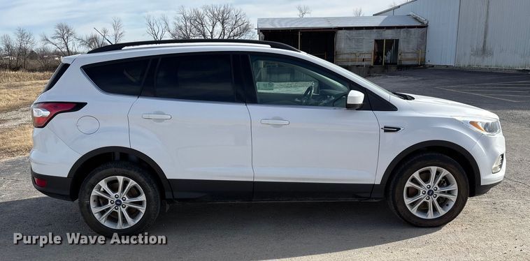 image for item FG0011 2018 Ford Escape SUV