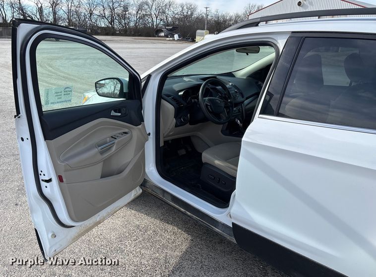 image for item FG0011 2018 Ford Escape SUV