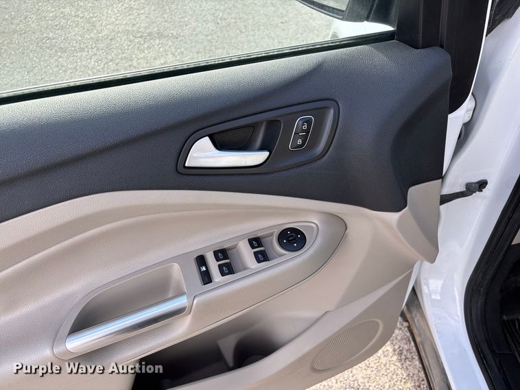 image for item FG0011 2018 Ford Escape SUV