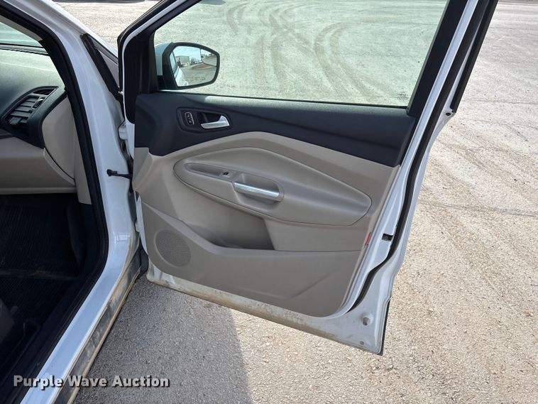 image for item FG0011 2018 Ford Escape SUV