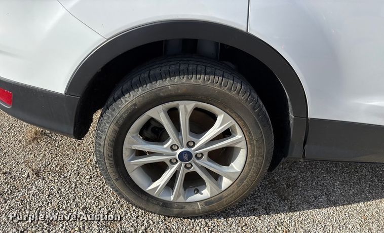 image for item FG0011 2018 Ford Escape SUV