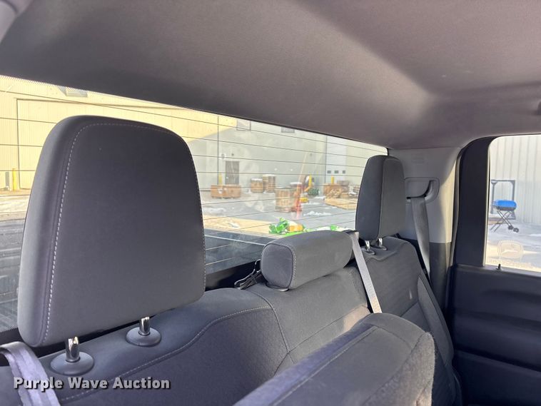 image for item FG1537 2021 Chevrolet Silverado 2500HD LT Crew Cab pickup truck