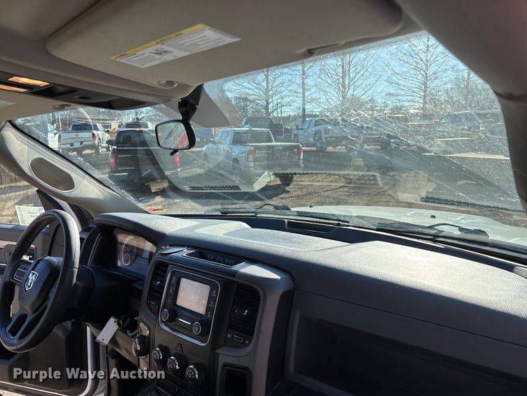 image for item FG1749 2017 RAM 1500 pickup truck