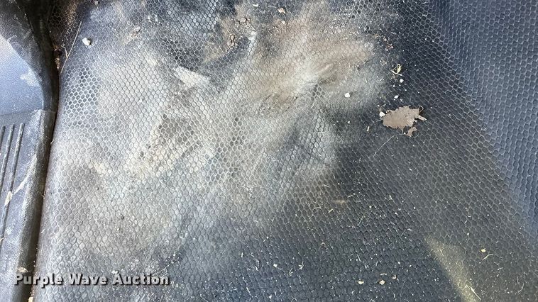 image for item FG1750 2013 GMC Sierra pickup truck