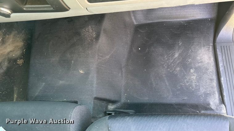 image for item FG1750 2013 GMC Sierra pickup truck