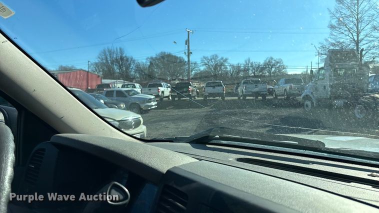 image for item FG1750 2013 GMC Sierra pickup truck