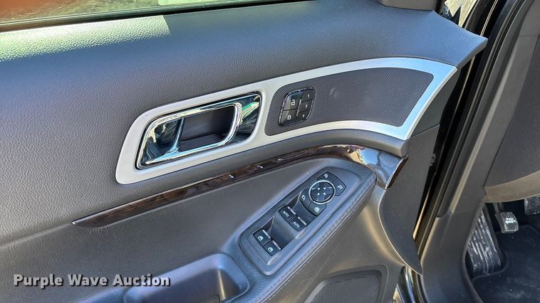 image for item FG1751 2013 Ford Explorer Limited SUV