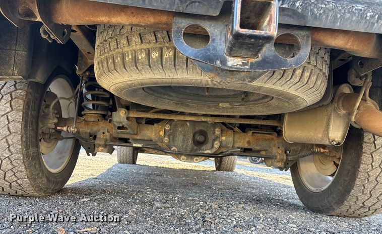 image for item FG1752 2011 Dodge Ram 1500 Crew Cab pickup truck