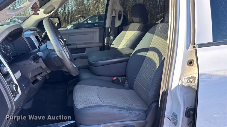 image for item FG1752 2011 Dodge Ram 1500 Crew Cab pickup truck