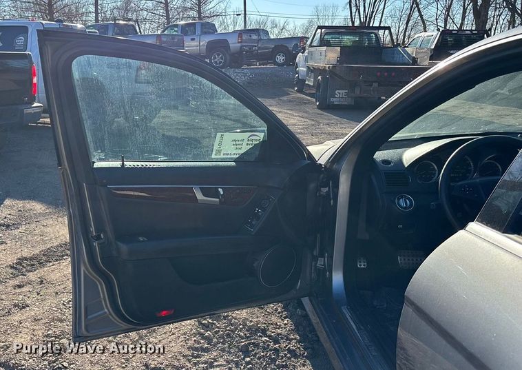 image for item FG1754 2011 Mercedes-Benz C 350 