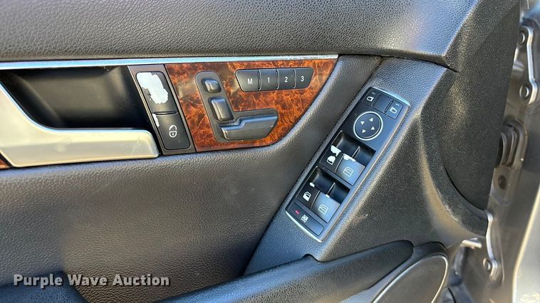 image for item FG1754 2011 Mercedes-Benz C 350 