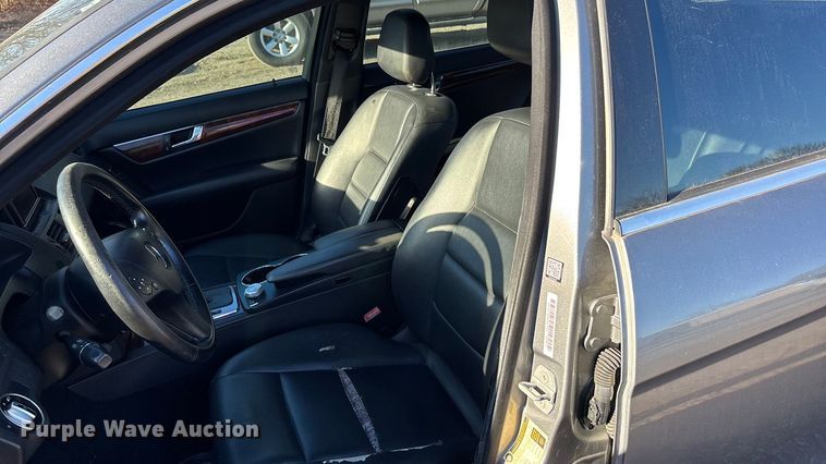 image for item FG1754 2011 Mercedes-Benz C 350 