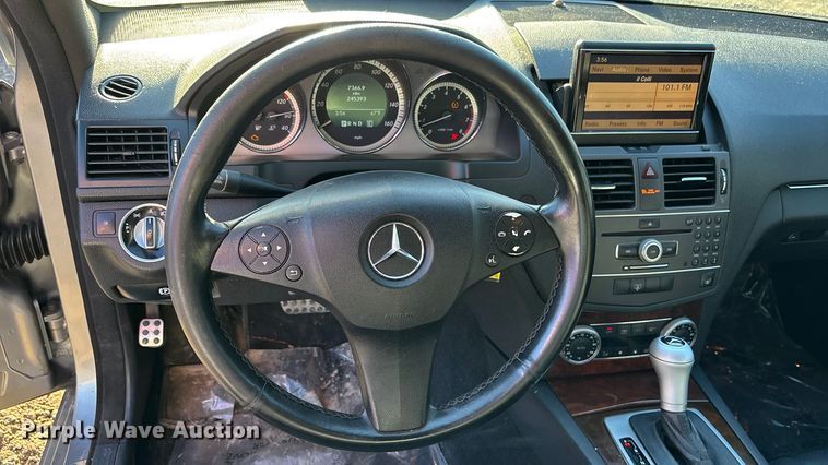 image for item FG1754 2011 Mercedes-Benz C 350 