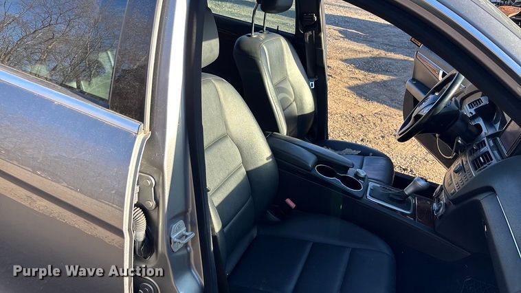 image for item FG1754 2011 Mercedes-Benz C 350 