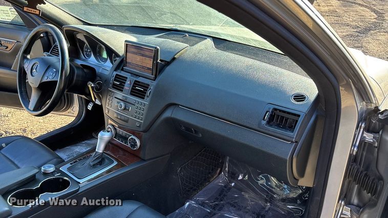 image for item FG1754 2011 Mercedes-Benz C 350 