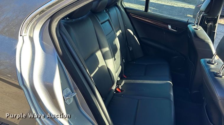 image for item FG1754 2011 Mercedes-Benz C 350 