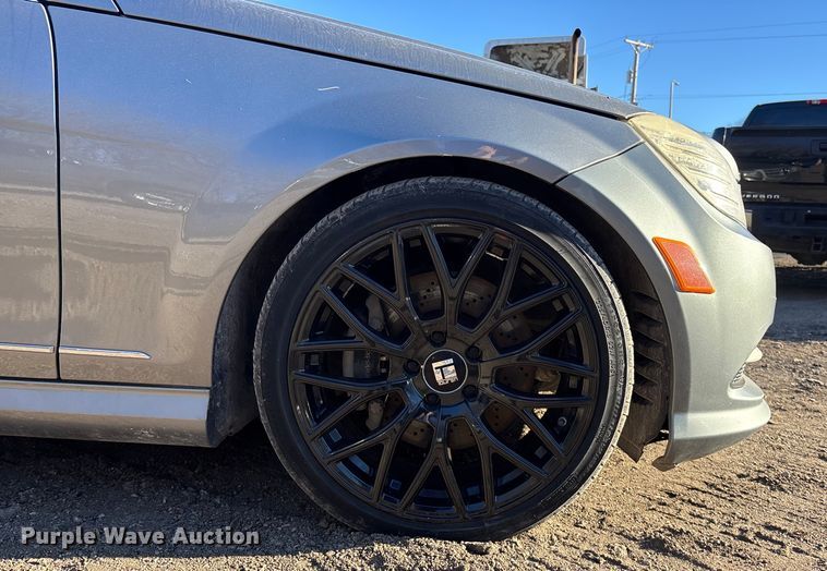 image for item FG1754 2011 Mercedes-Benz C 350 