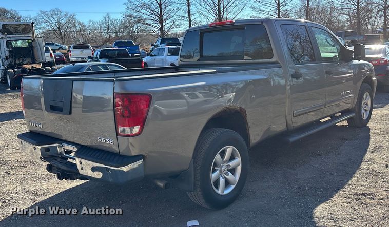 image for item FG1755 2008 Nissan Titan Crew Cab pickup truck