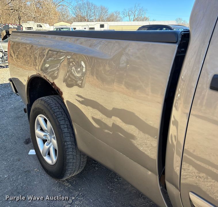 image for item FG1755 2008 Nissan Titan Crew Cab pickup truck