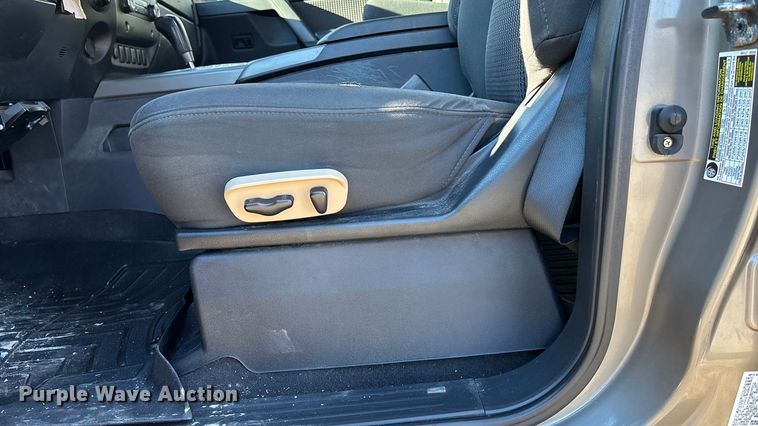 image for item FG1755 2008 Nissan Titan Crew Cab pickup truck