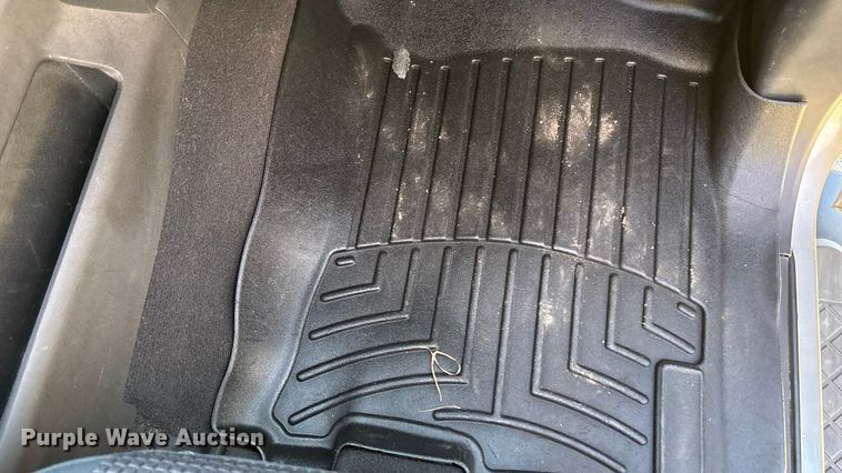 image for item FG1755 2008 Nissan Titan Crew Cab pickup truck