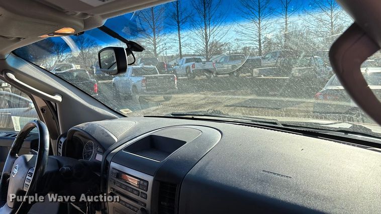 image for item FG1755 2008 Nissan Titan Crew Cab pickup truck