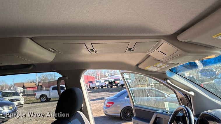 image for item FG1755 2008 Nissan Titan Crew Cab pickup truck