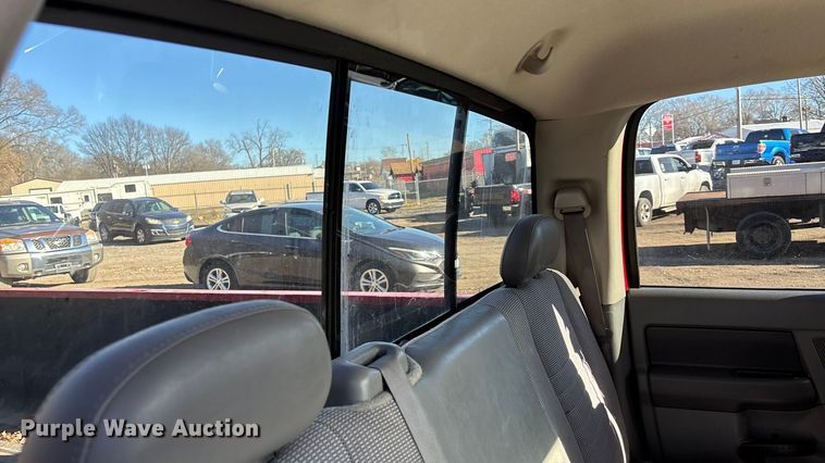 image for item FG1758 2008 Dodge Ram 2500 Ext. Cab pickup truck