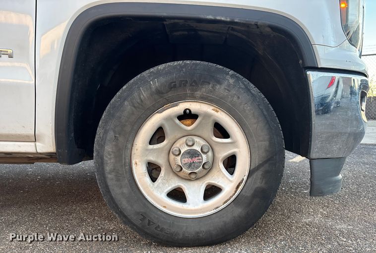 image for item FG1759 2016 GMC Sierra 1500 pickup truck