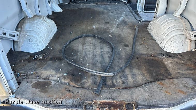 image for item FG1761 2018 GMC Savana 2500 van