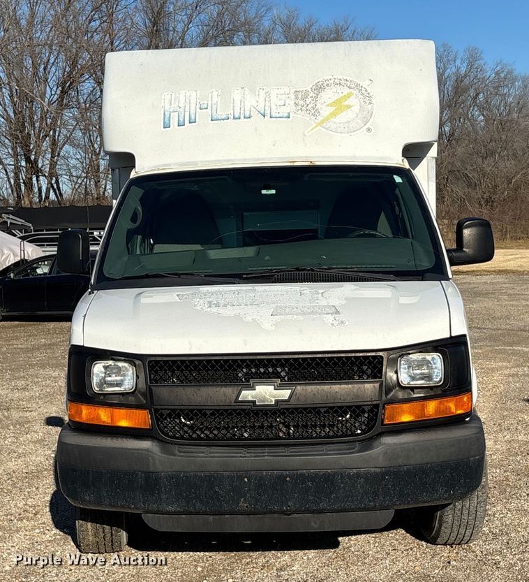 image for item FG1765 2013 Chevrolet Express 3500 box truck