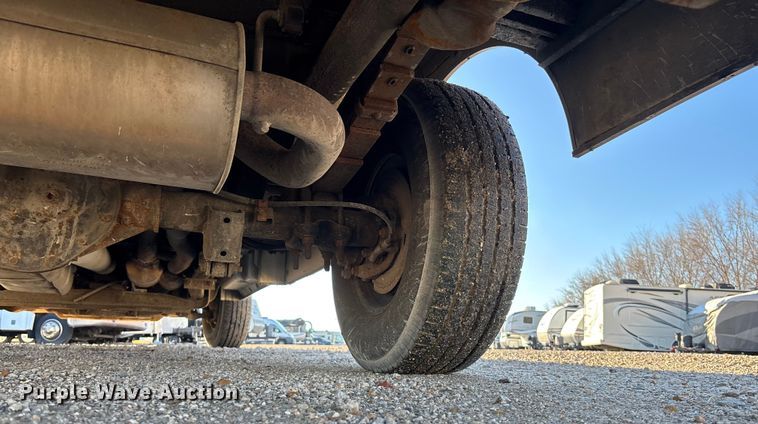 image for item FG1765 2013 Chevrolet Express 3500 box truck