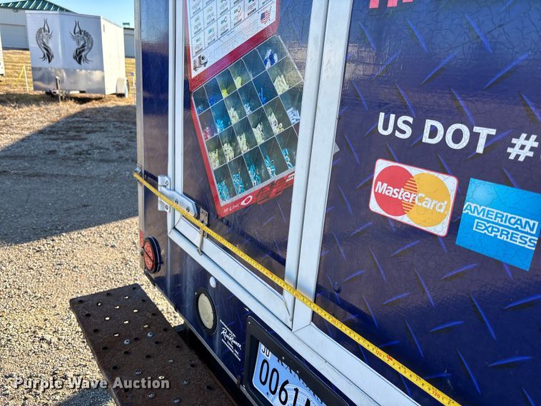 image for item FG1765 2013 Chevrolet Express 3500 box truck