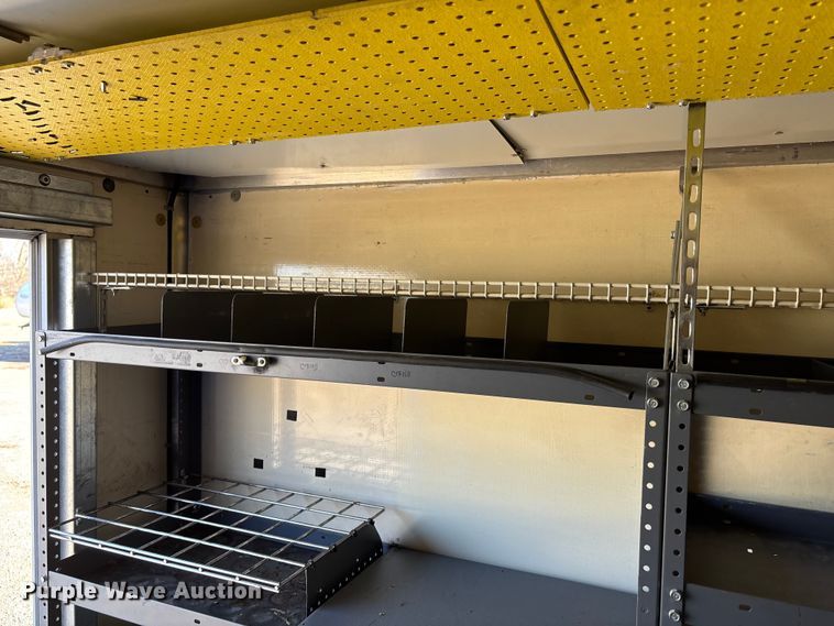 image for item FG1765 2013 Chevrolet Express 3500 box truck