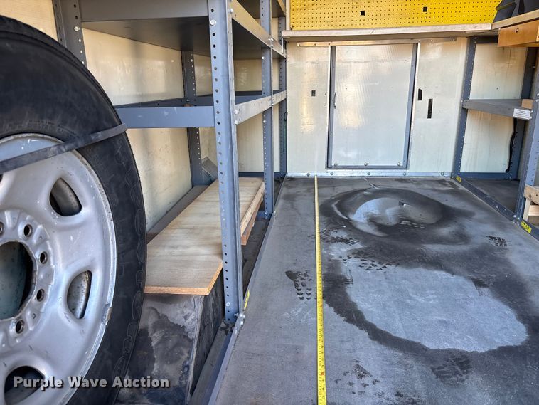 image for item FG1765 2013 Chevrolet Express 3500 box truck