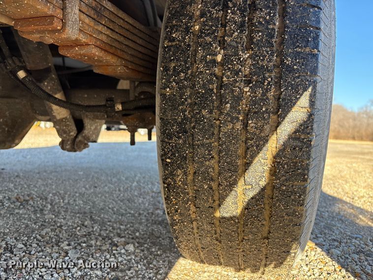 image for item FG1765 2013 Chevrolet Express 3500 box truck