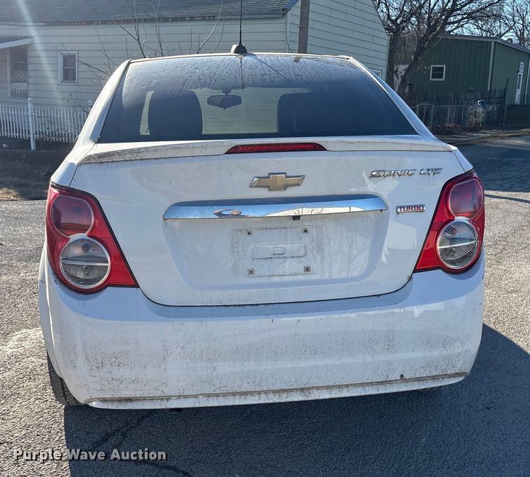 image for item FG2515 2015 Chevrolet Sonic 