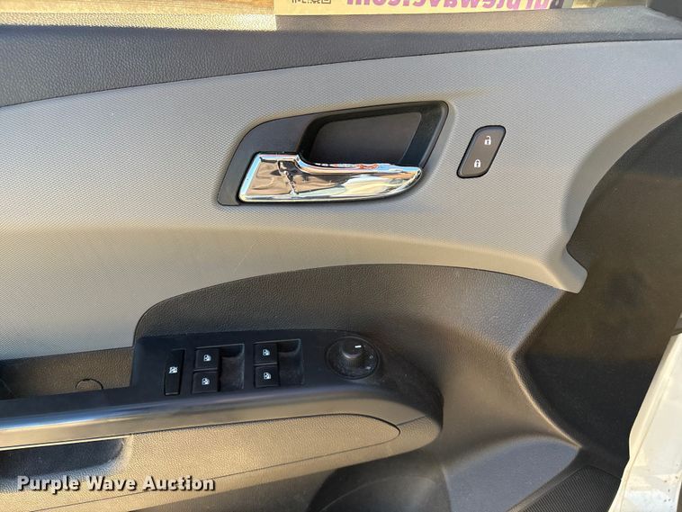 image for item FG2515 2015 Chevrolet Sonic 