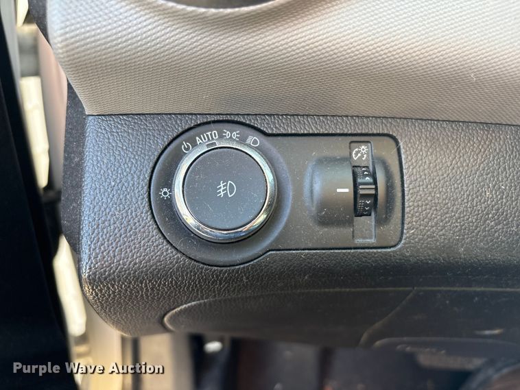 image for item FG2515 2015 Chevrolet Sonic 