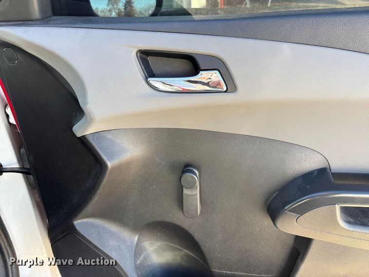 image for item FG2515 2015 Chevrolet Sonic 