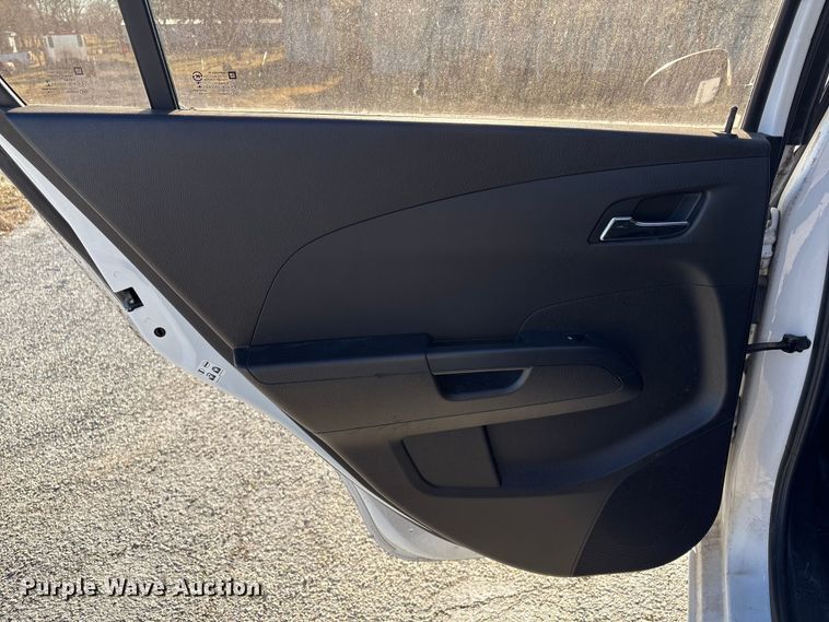 image for item FG2515 2015 Chevrolet Sonic 