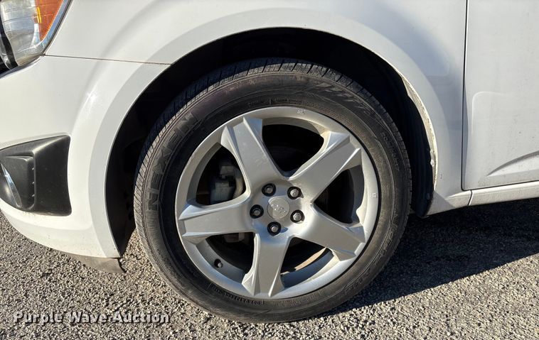 image for item FG2515 2015 Chevrolet Sonic 