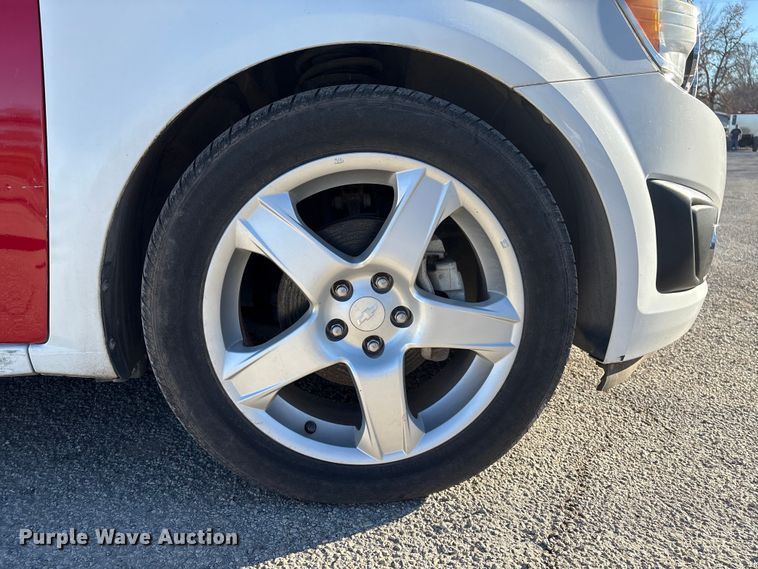 image for item FG2515 2015 Chevrolet Sonic 