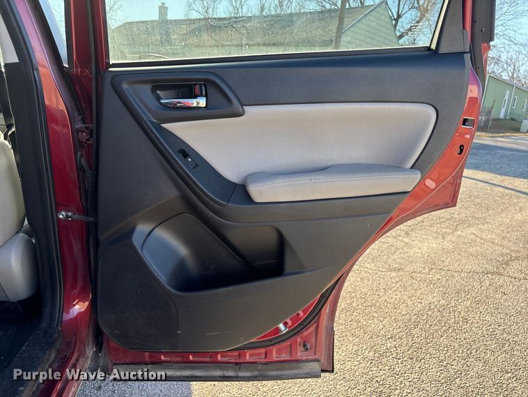 image for item FG2517 2015 Subaru Forester SUV