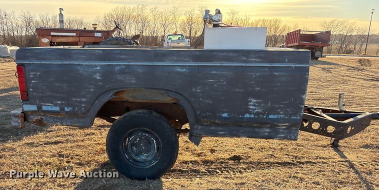 image for item FG2518 Pickup truck bed trailer