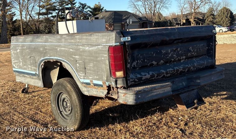 image for item FG2518 Pickup truck bed trailer