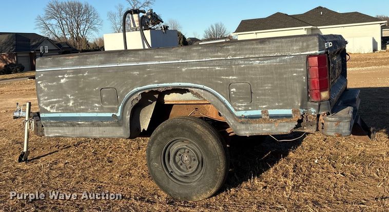 image for item FG2518 Pickup truck bed trailer